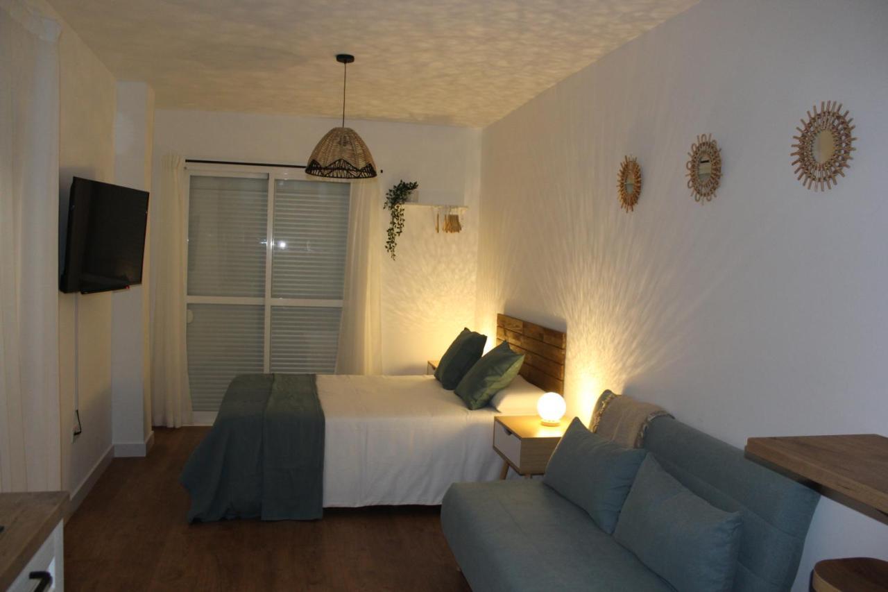Brand New Studio With Terrace And Bbq Close To City Center Málaga Exteriör bild