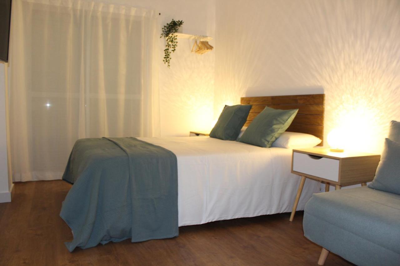 Brand New Studio With Terrace And Bbq Close To City Center Málaga Exteriör bild