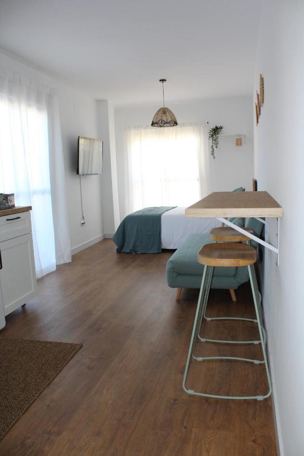 Brand New Studio With Terrace And Bbq Close To City Center Málaga Exteriör bild